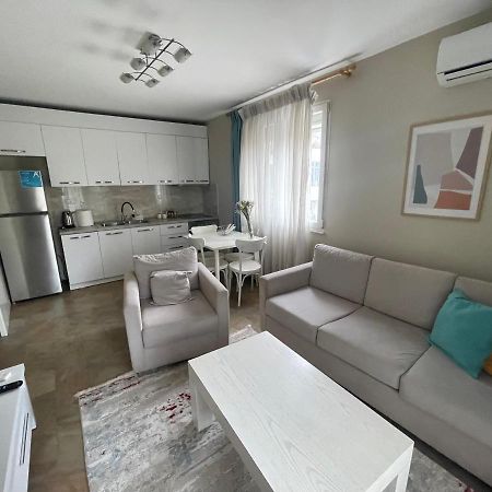 Anna'S Apartment Tiranë Ngoại thất bức ảnh