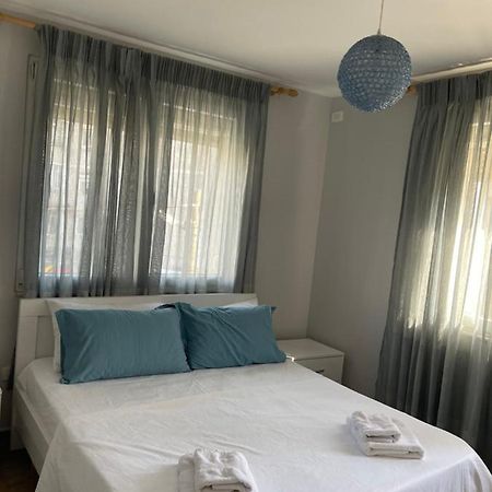 Anna'S Apartment Tiranë Ngoại thất bức ảnh
