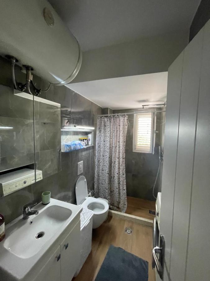 Anna'S Apartment Tiranë Ngoại thất bức ảnh