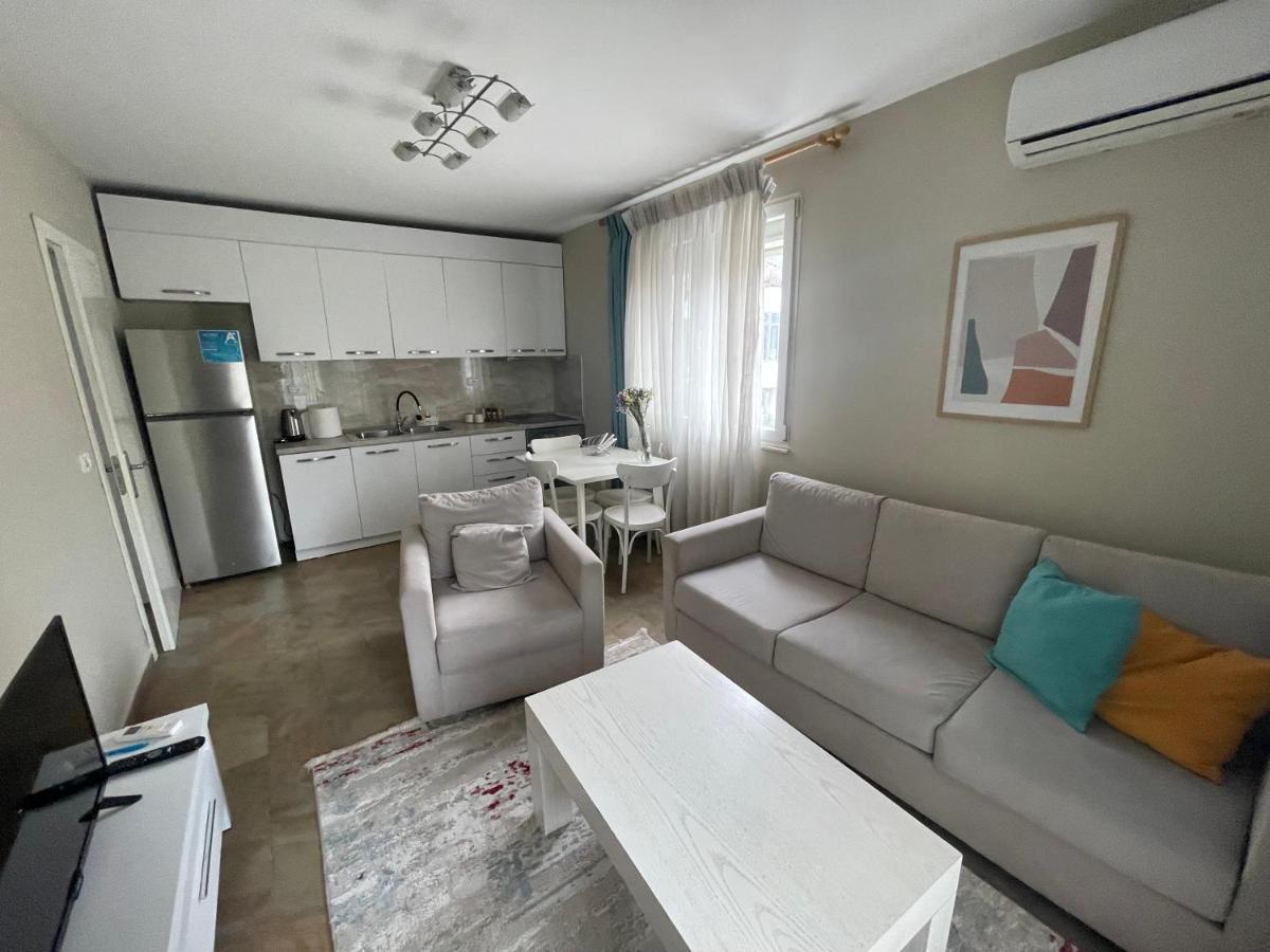 Anna'S Apartment Tiranë Ngoại thất bức ảnh